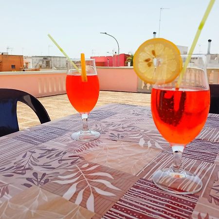 La Terrazza Di Fabrizio 5 Minuti Dal Mare Villa Andrano Buitenkant foto