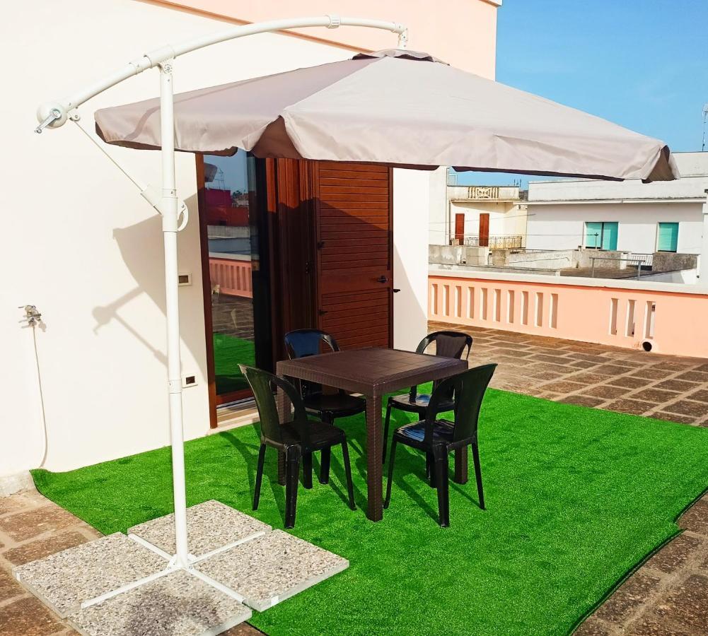 La Terrazza Di Fabrizio 5 Minuti Dal Mare Villa Andrano Buitenkant foto